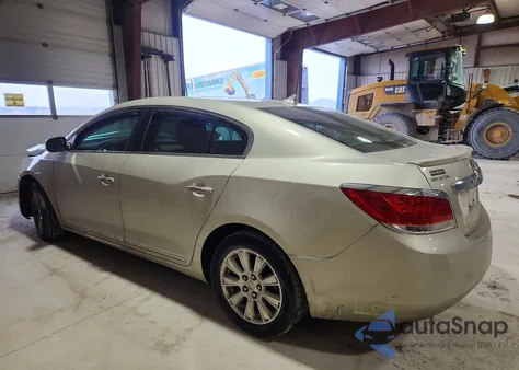 2013 Buick Lacrosse z USA, uszkodzony, nr VIN 1G4GC5ER2DF252213